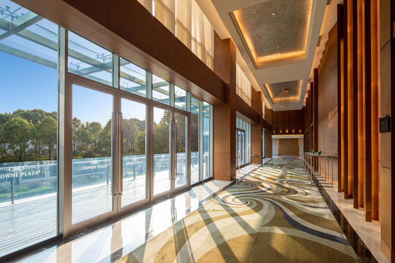 Crowne Plaza Shanghai Xiayang Lake By Ihg Qingpu Esterno foto